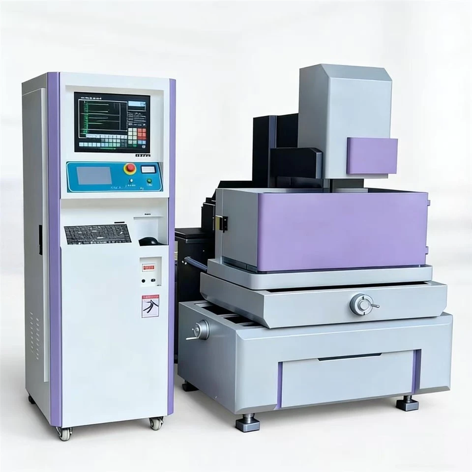Macchina per elettroerosione a filo CNC